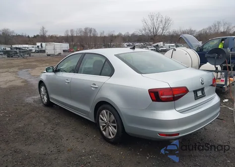 2016 Volkswagen Jetta 1.4T Se z USA, uszkodzony, nr VIN 3VWD67AJ6GM229092